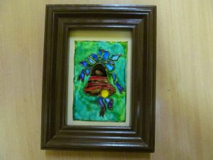 obrazek z kolorowym dzwonkiem.