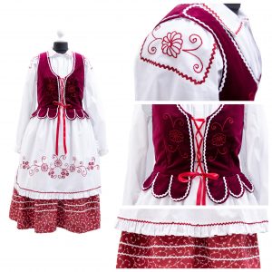 kobieca sukienka z czerwono-białym wzorem.